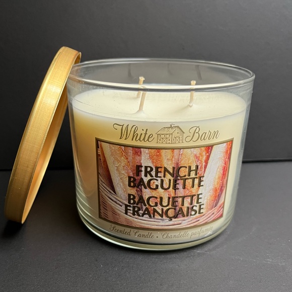🥖RARE BBW White Barn FRENCH BAGUETTE candle🥖 (original scent release!) - Picture 3 of 5